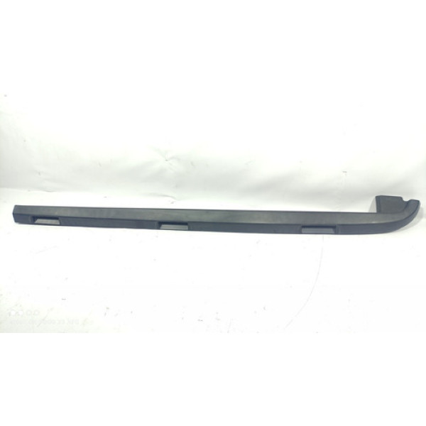 Moldura Superior Caçamba Lado Esquerdo Peugeot Hoggar 2011 