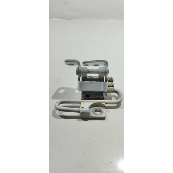 Dobradiça De Porta Dianteira Esquerda Chery Celer 1.5 2014