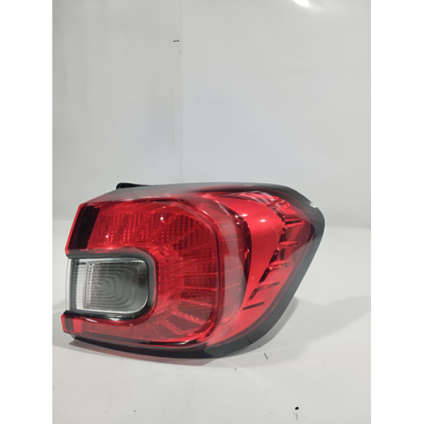 Lanterna Direita Fiat Argo 2017/2023 Direito/passageiro Vermelha