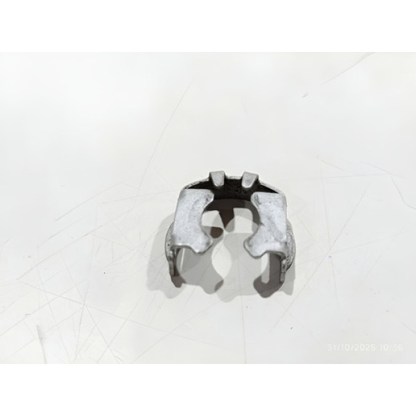 Trava Do Bico Injetor Chevrolet Onix 2018