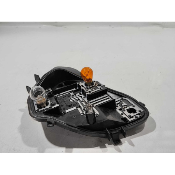 Circuito Soquete Direito Lanterna Renault Sandero 2015 Direito/passageiro Verde-escuro