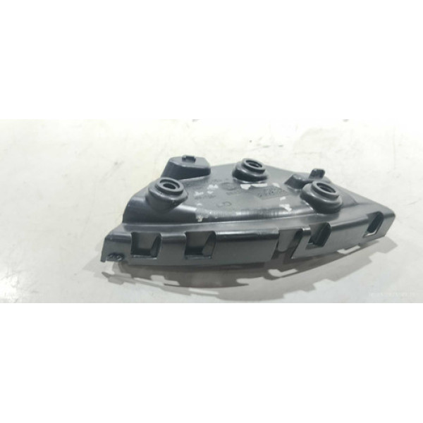 Suporte Parachoque Dianteiro Direito Volkswagen Fox 2012