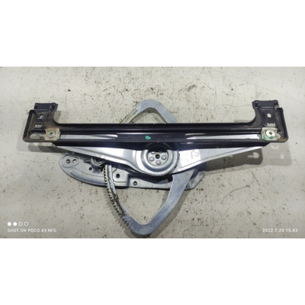 Máquina De Vidro Traseiro Esquerda Ford Focus 2010 