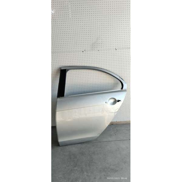 Porta Traseira Esquerda Mitsubishi Lancer 2014(com Avaria) Traseira Esquerda Cinza
