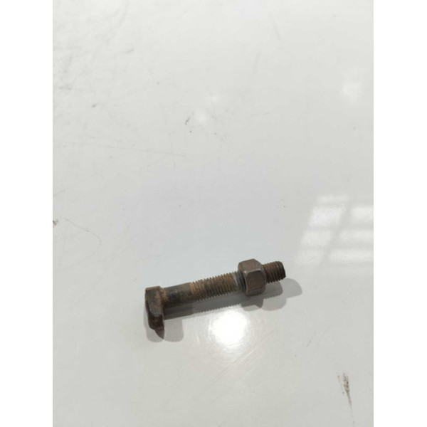 Parafuso Suporte Do Se.mi Ei.xo L.d Peugeot Hoggar 1.4 2012