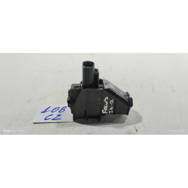 Trava Da Portinhola Tanque De Combustível Ford Focus 2016