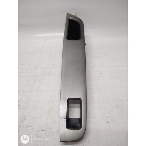 Moldura Do Botão De Vidro Traseiro Direito Livina 2014