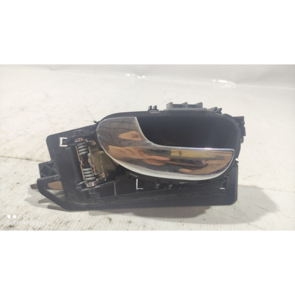 Maçaneta Interna Dianteira Esquerda Peugeot 307 2010  Traseira
