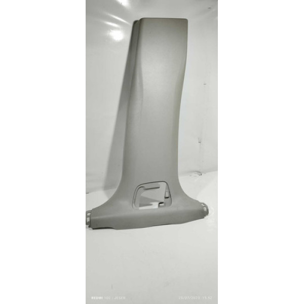 Acabamento De Coluna Direita Chevrolet Captiva 2010