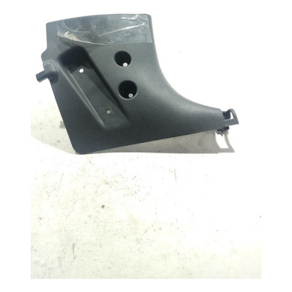 Soleira Dianteira Direita Hyundai Veloster 2013