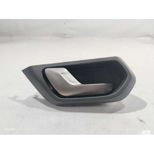 Maçaneta Interna Fiat Strada Volcano 2024 Dianteira Esquerda Preto Traseira