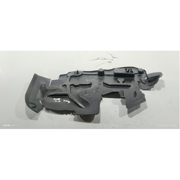 Defletor Radiador Lado Direito Peugeot 208 2014