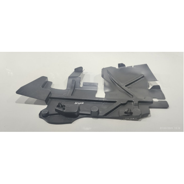 Defletor Direito Do Radiador Peugeot 2008 2019 (9801635580)