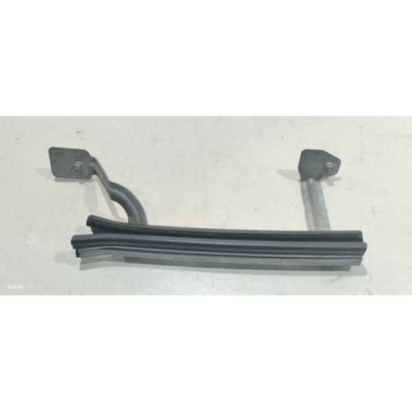 Guia De Vidro Dianteiro Direito Citroën C4 Vtr 2011