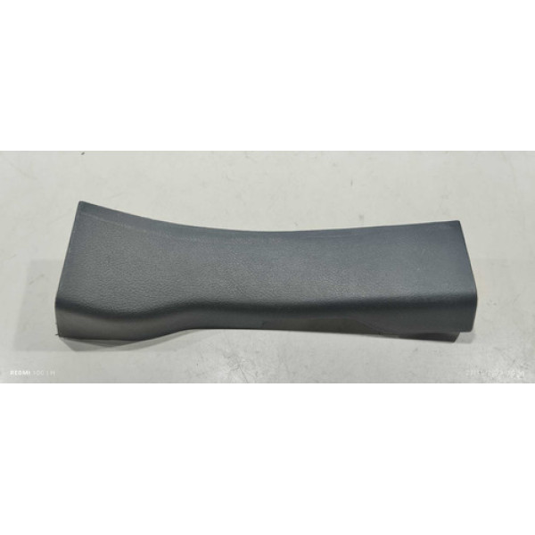 Soleira Porta Traseira Esquerda Ford Ka 2015