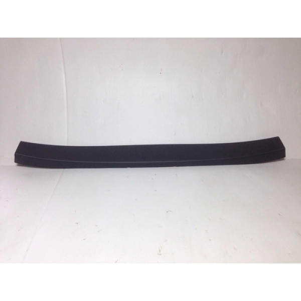 Moldura Superior Interna Tampa Traseira Peugeot 308 2013