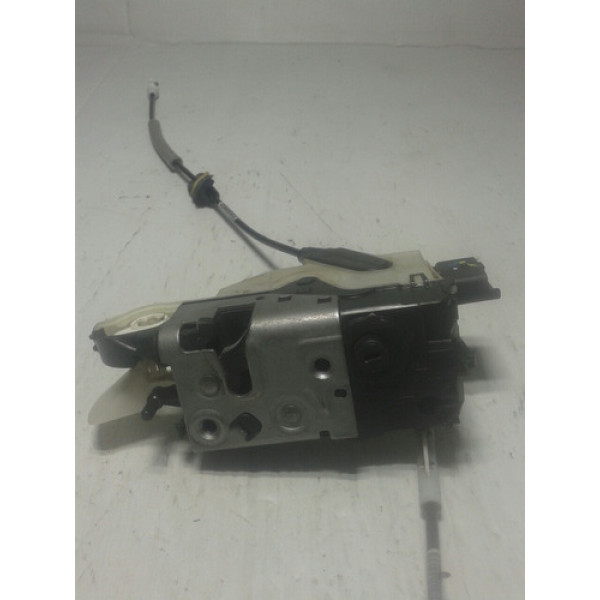 Fechadura Porta Dianteira Esquerda Peugeot 208 2015 R