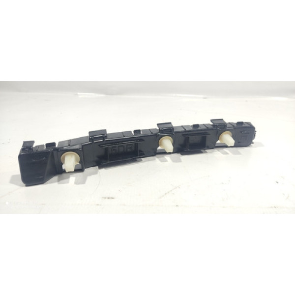 Guia Do Para-choque Traseiro Esquerdo Hyundai Hb20 2015 Cx18