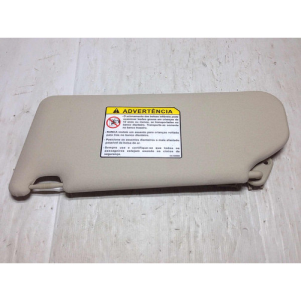 Quebra Sol Lado Direito Mitsubishi Outlander 2014