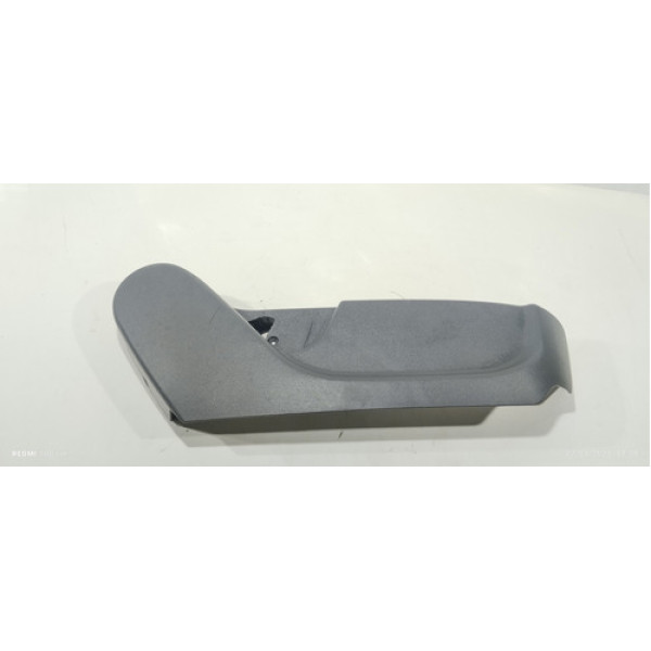 Acabamento Banco Dianteiro Direito Hyundai I30 2012 Preto