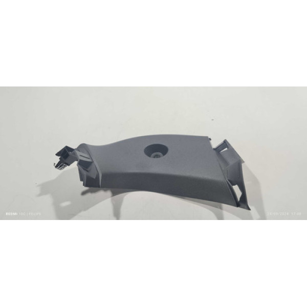 Acabamento Tampa Porta Malas Esquerdo Gm Tracker 2021/2023 Preto