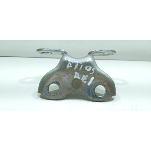 Dobradiça Porta Dianteira Esquerda Inferior Toyota Etios