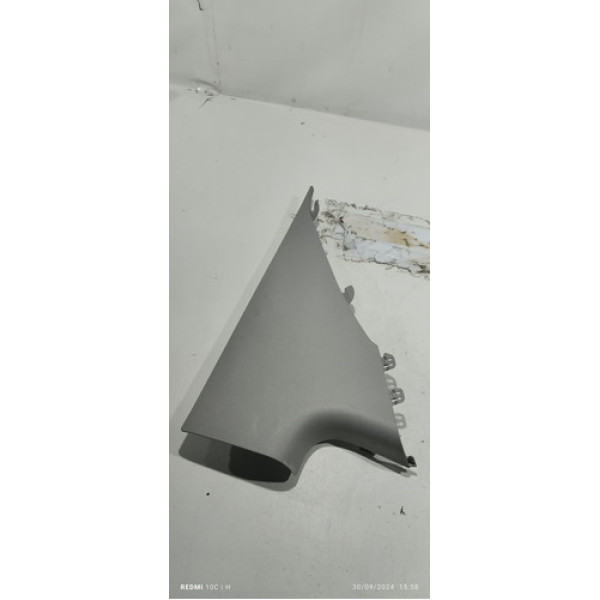 Acabamento Da Coluna Traseira Direita Kia Cerato 2015 Branco