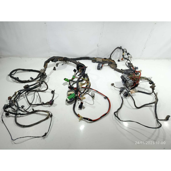 Chicote Cofre Do Motor  Lan Rov Discovery Sport Hse Sd4 2016