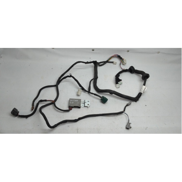 Chicote Da Porta Dianteira Esquerda Do Nissan Livina 2014