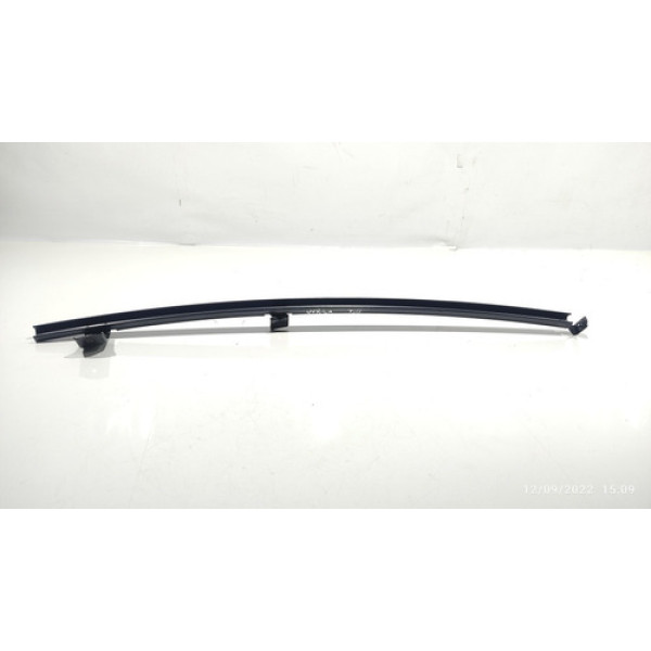 Guia Do Vidro Porta Traseiro Direito Nissan Versa 2017