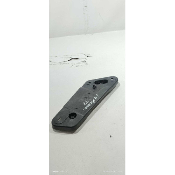 Suporte Parachoque Traseiro Esquerdo C4 Picasso 2012