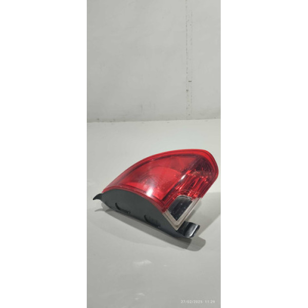 Lanterna Esquerda Da Tampa Porta Malas Peugeot 2008 1.6 2019