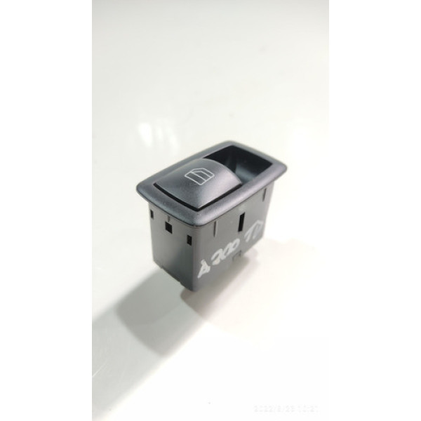 Botão Do Vidro Elétrico Traseiro Direito Mercedes A 200 2005