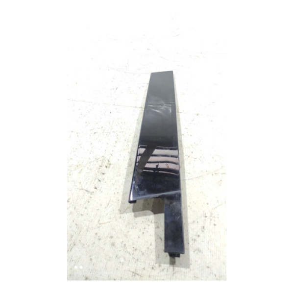 Acabamento Coluna Traseira Esquerda Renault Fluence 2012 