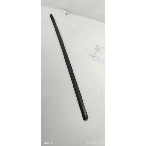 Pestana Externa Dianteira Direita Chevrolet Tracker 2021