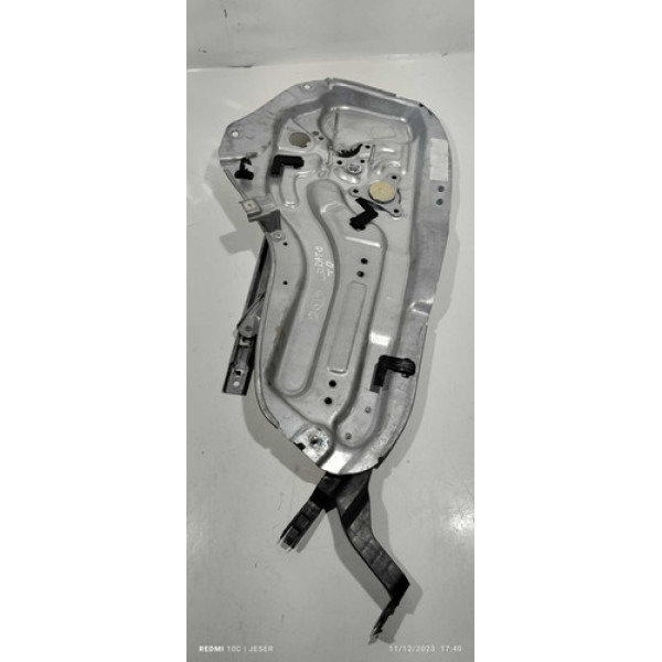 Máquina  Vidro Traseira Direita Kia Cerato 09/13 Sem Motor 