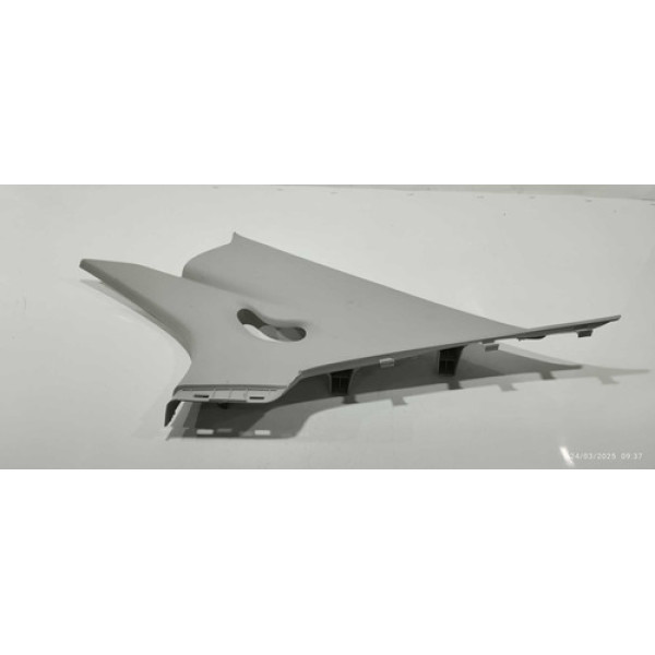 Acabamento Traseiro Direito Da Coluna Ford Ka Sedã 2017 Branco