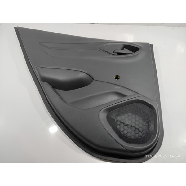Forro De Porta Traseiro Esquerdo Chevrolet Onix 1.0 Lt 2016