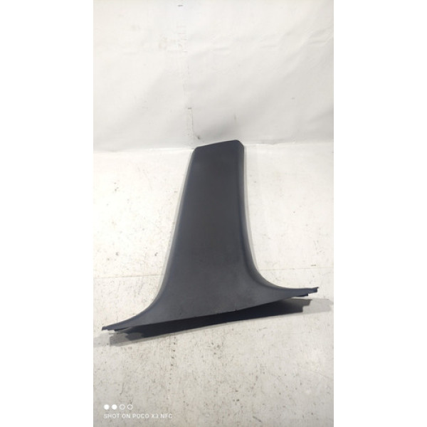 Acabamento Inferior Coluna Central Direita C4 Hatch 2010