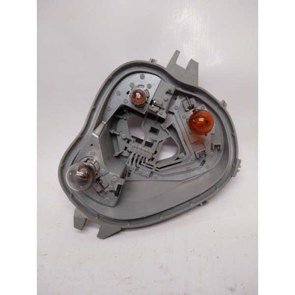 Circuito Lanterna Traseira Esquerda Peugeot 208 T.e