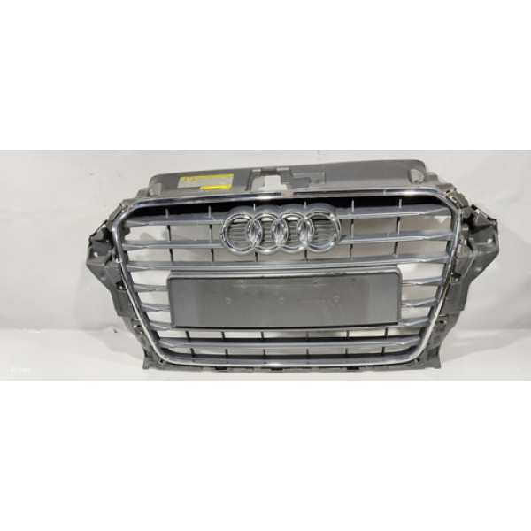 Acabamento Grade Dianteira Audi A3 2013-2016 