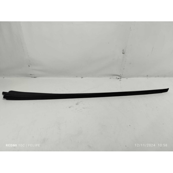 Friso Esquerdo Do Parabrisa Honda Fit 2017 Preto