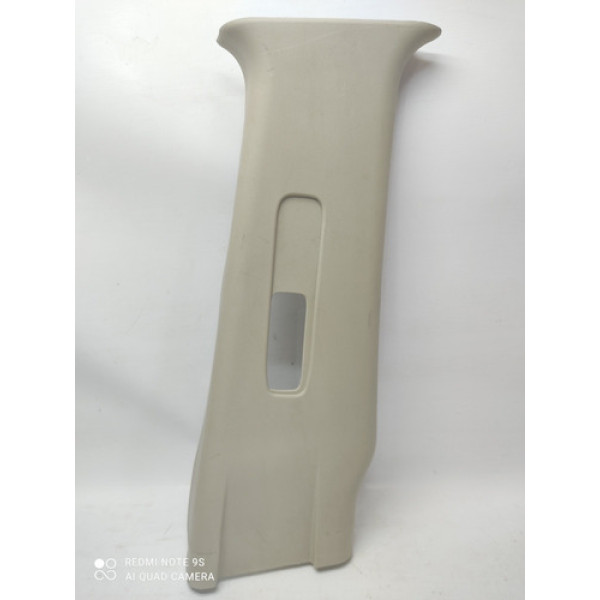 Moldura Coluna T Lado Direito Nissan Tiida Ver Fotos