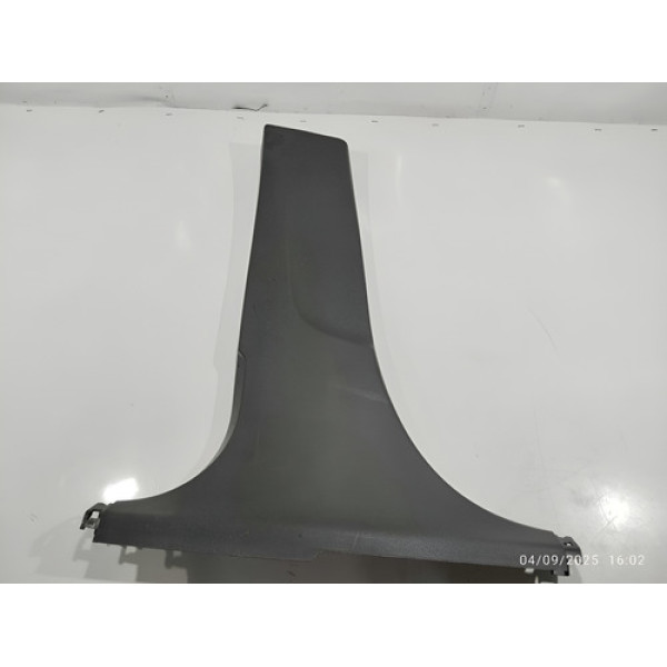 Acabamento Esquerdo Do Chevrolet Onix 1.0 Lt Flex 2016 Preto