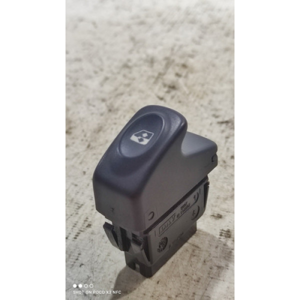 Botão Vidro Dianteiro Direito Renault Clio 2000-2012 