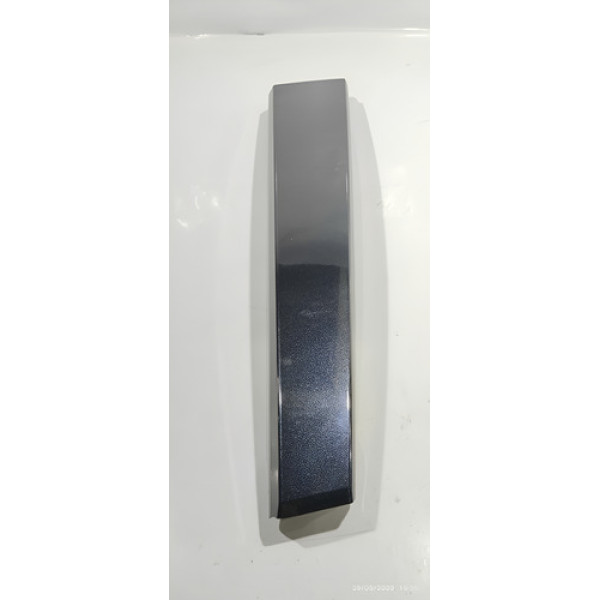 Moldura Esquerda Da Coluna Externa Citroen C5 2004
