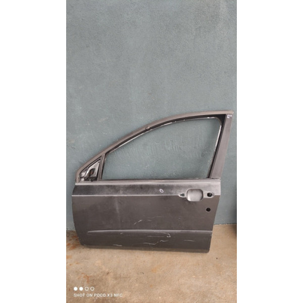 Porta Dianteira Esquerda Fiat Stilo 2007  Dianteira Esquerda Preto