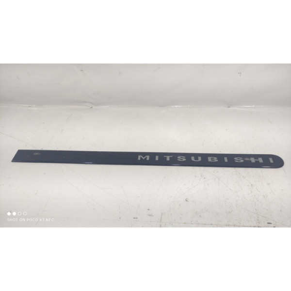 Friso Lateral Dianteiro Direito Mitsubishi Outlander 2014 