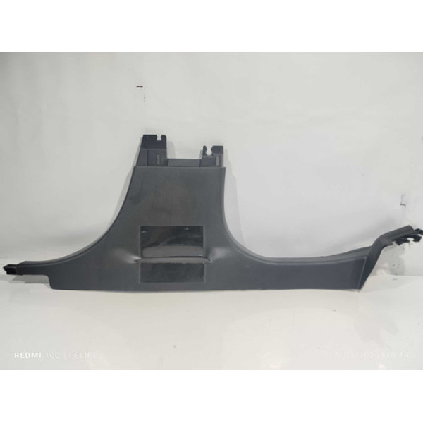 Acabamento Moldura Direita Da Coluna Fiat Argo Drive 2019 Preto