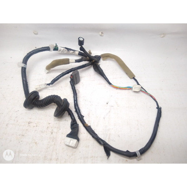 Chicote De Porta Nissan March Dianteira Direita